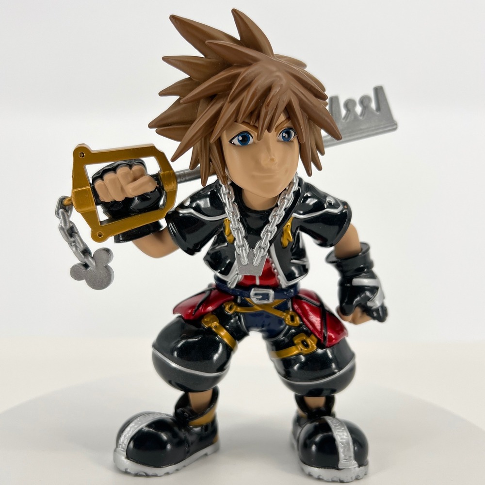 Disney Kingdom Hearts Sora Figure Jada Toys 6.25" Keyblade Collectible Figurine